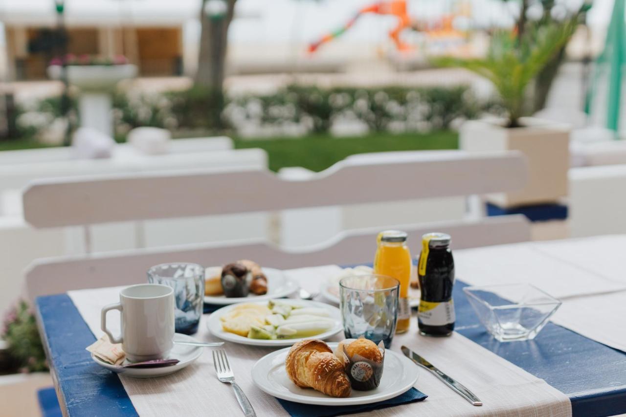 Hotel Villa Franca ลินญาโน ซับเบียโดโร ภายนอก รูปภาพ